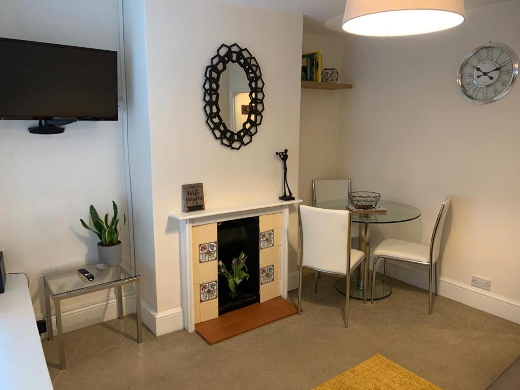 The Salisbury Townhouse Apartman Kültér fotó